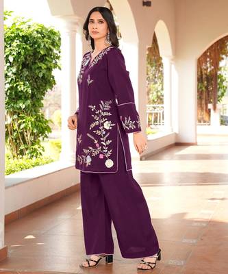 Magenta embroidered art silk straight cut kurta culottes set 2