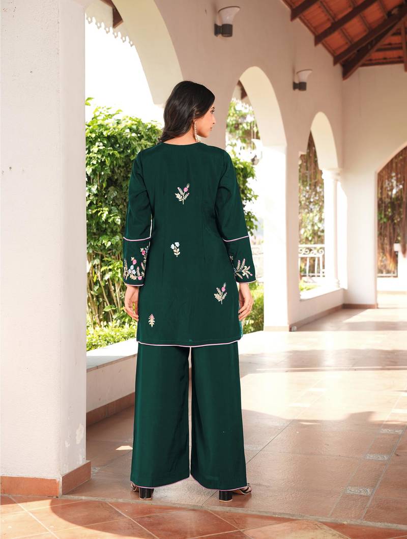 Dark-green embroidered art silk straight cut kurta
