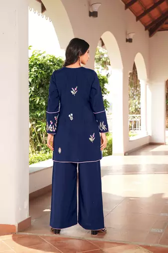 Navy-blue embroidered art silk straight cut kurta