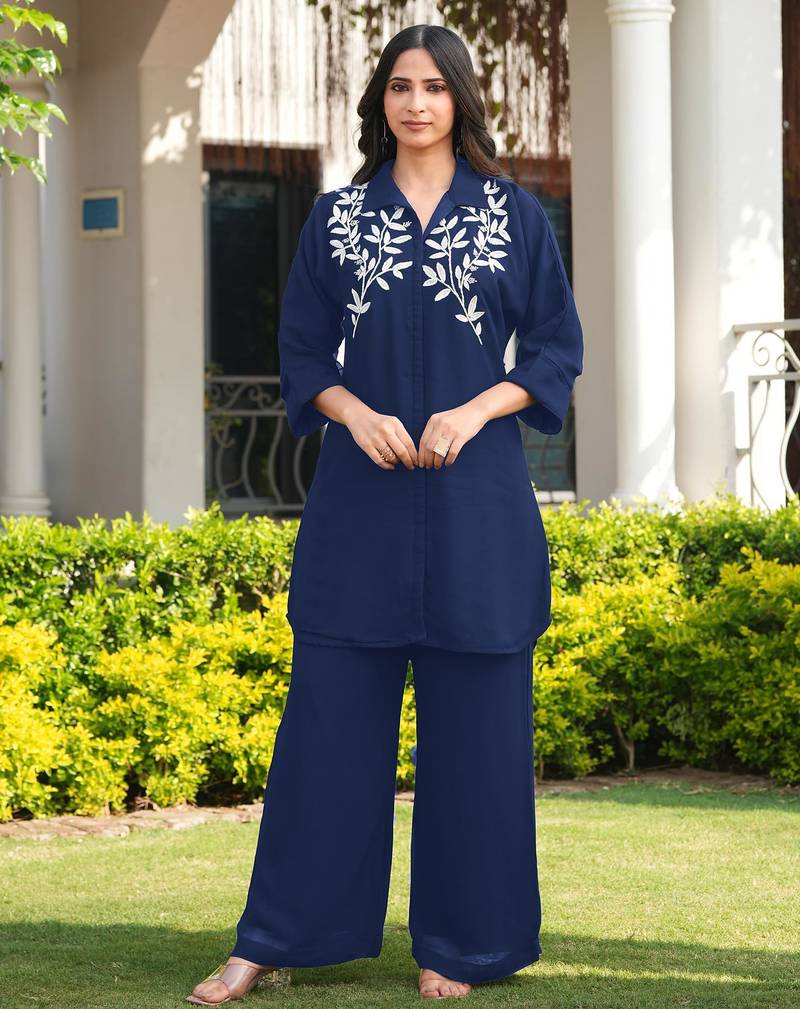 Navy-blue embroidered viscose georgette straight cut kurta