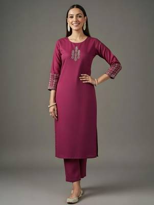Pink embroidered rayon kurta set 1