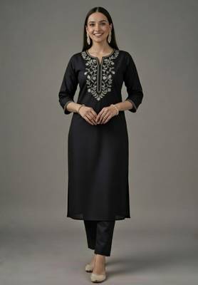 Black embroidered rayon kurta set 1