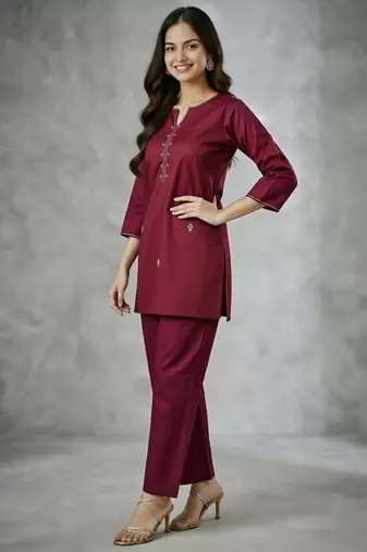 Maroon embroidered rayon kurta set