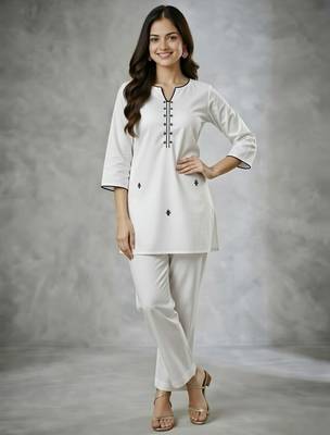 White embroidered rayon kurta set 2