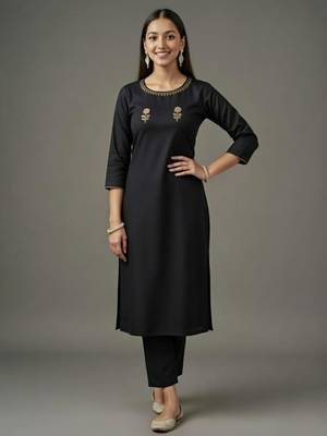 Black embroidered rayon kurta set 2