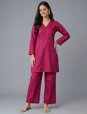 Pink embroidered rayon kurta set 2