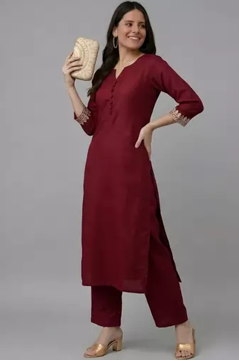 Maroon embroidered rayon kurta set