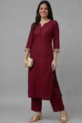 Maroon embroidered rayon kurta set