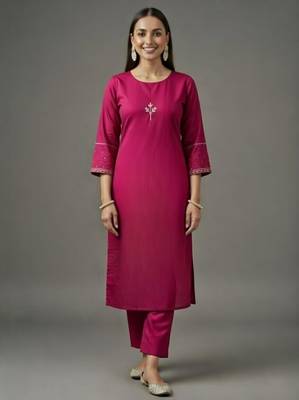 Pink embroidered rayon kurta set 3