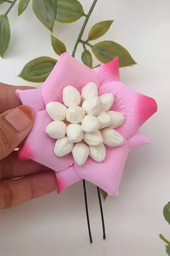 Baby pink rose petals pin