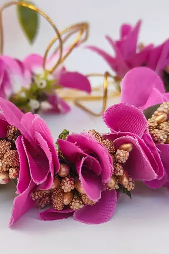 Purple orchids gajra