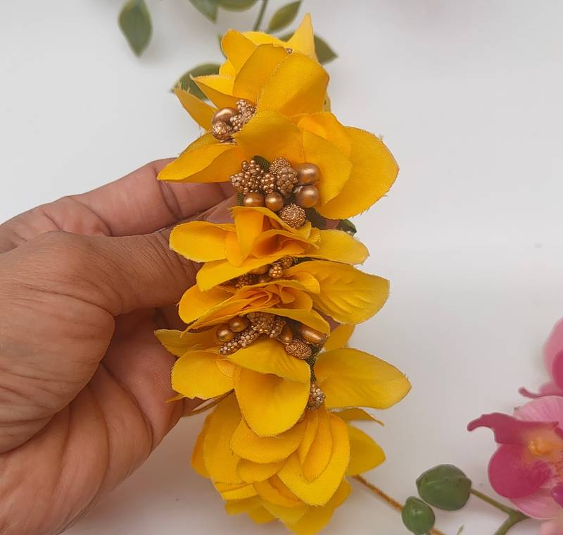 Yellow orchids gajra