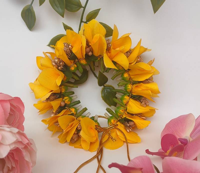 Yellow orchids gajra