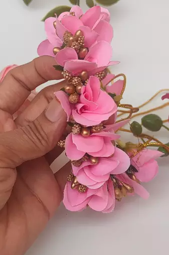 Baby pink orchids gajra