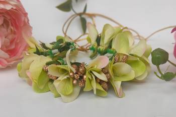 Green orchids gajra 2