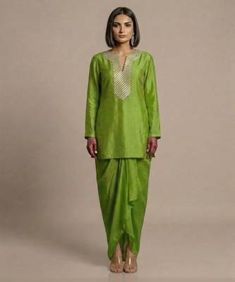 Green embroidered Satin Silk Kurta 1