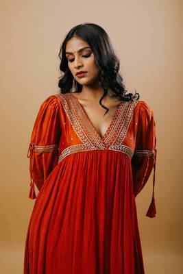 Orange chanderi embroidered kurta sets 3
