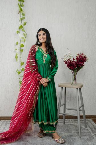Green chanderi embroidered kurta sets