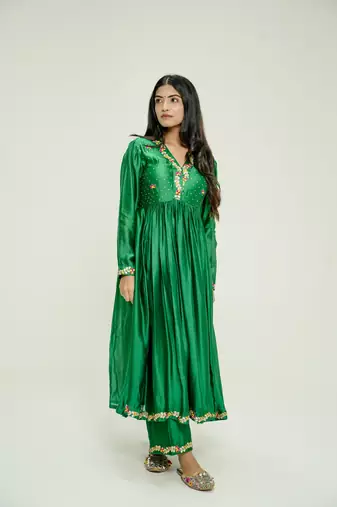 Green chanderi embroidered kurta sets