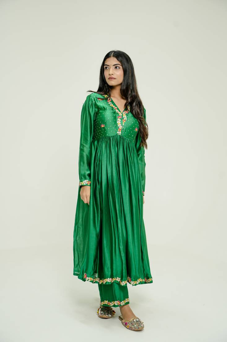Green chanderi embroidered kurta sets