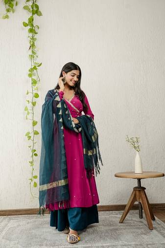 Wine crepe embroidered kurta sets