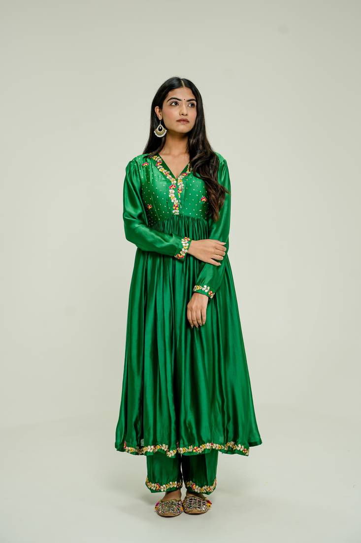 Green chanderi embroidered kurta sets