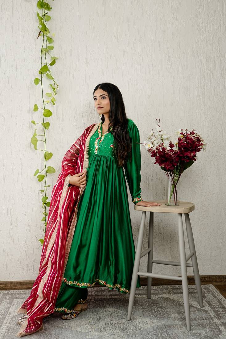 Green chanderi embroidered kurta sets