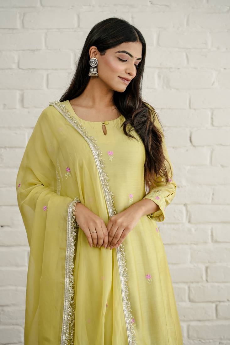 Yellow chanderi embroidered kurta sets