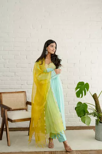 Blue crepe embroidered kurta sets