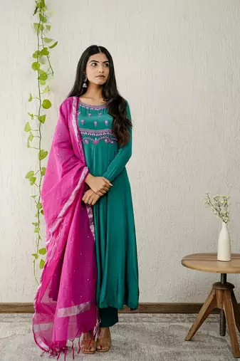 Green crepe embroidered kurta sets