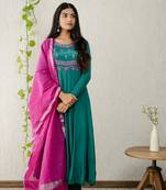 Green crepe embroidered kurta sets