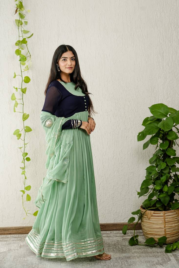 Green georgette embroidered kurta sets