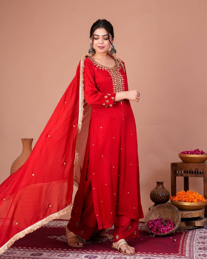 Red viscose embroidered kurta sets