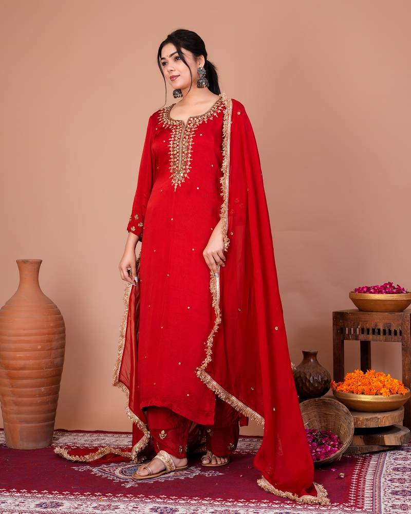 Red viscose embroidered kurta sets