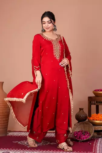 Red viscose embroidered kurta sets