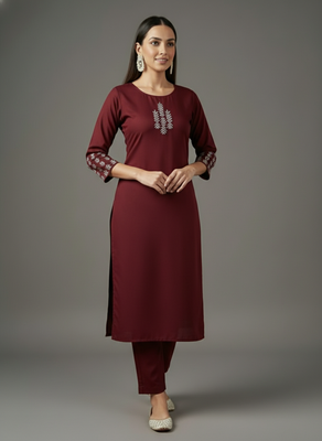 Maroon embroidered rayon kurta set 3
