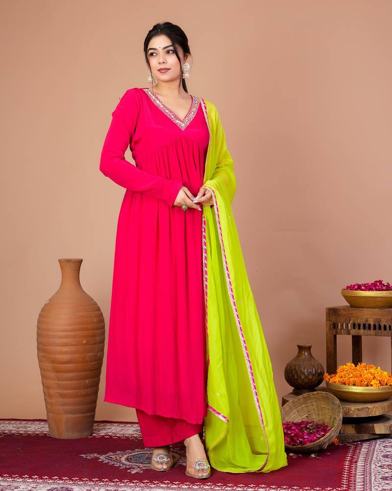 Fuchsia crepe embroidered kurta sets