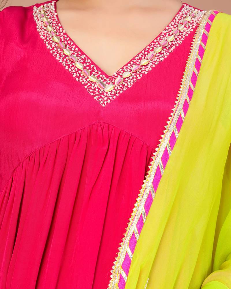 Fuchsia crepe embroidered kurta sets