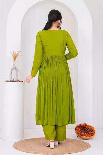 Green chiffon embroidered kurta sets