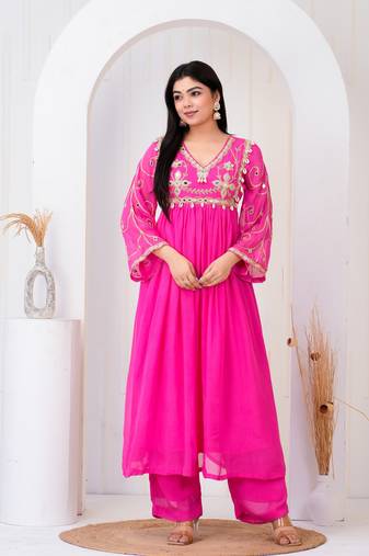 Pink georgette embroidered kurta sets