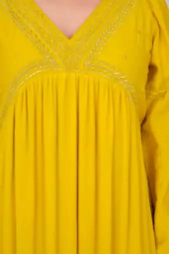Yellow chanderi embroidered kurta sets