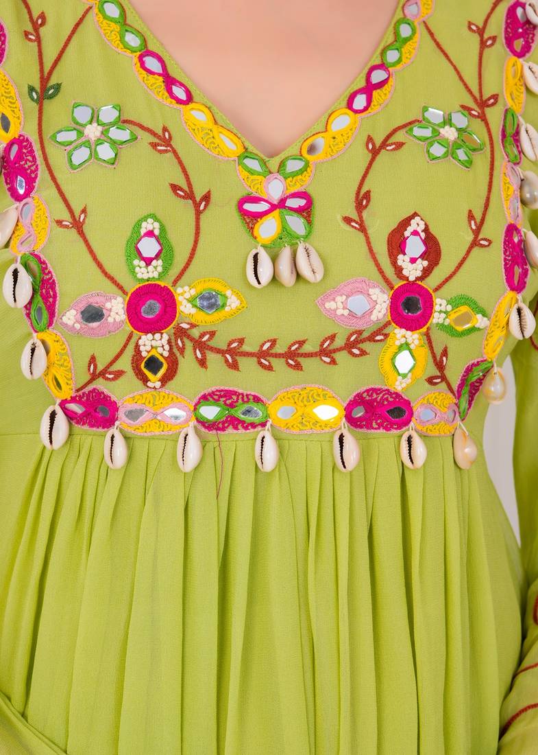 Pear georgette embroidered kurta sets