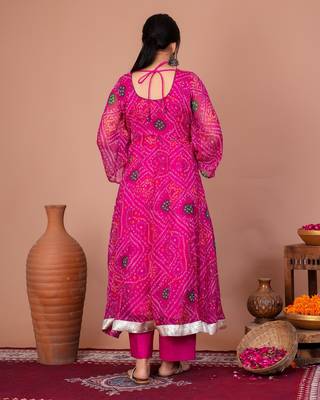 Pink chiffon embroidered kurta sets 3