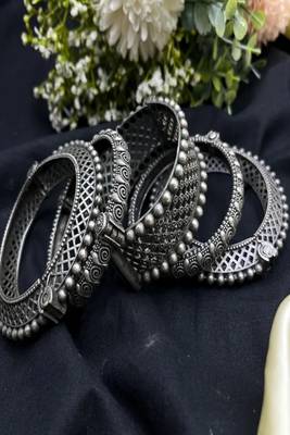 Oxidized silver tribal cuff bracelet for women  2