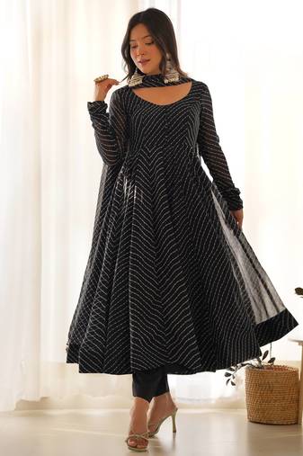 Black elegant anarkali set in heavy pure fox georgette with laheriya print & fancy neck potli button