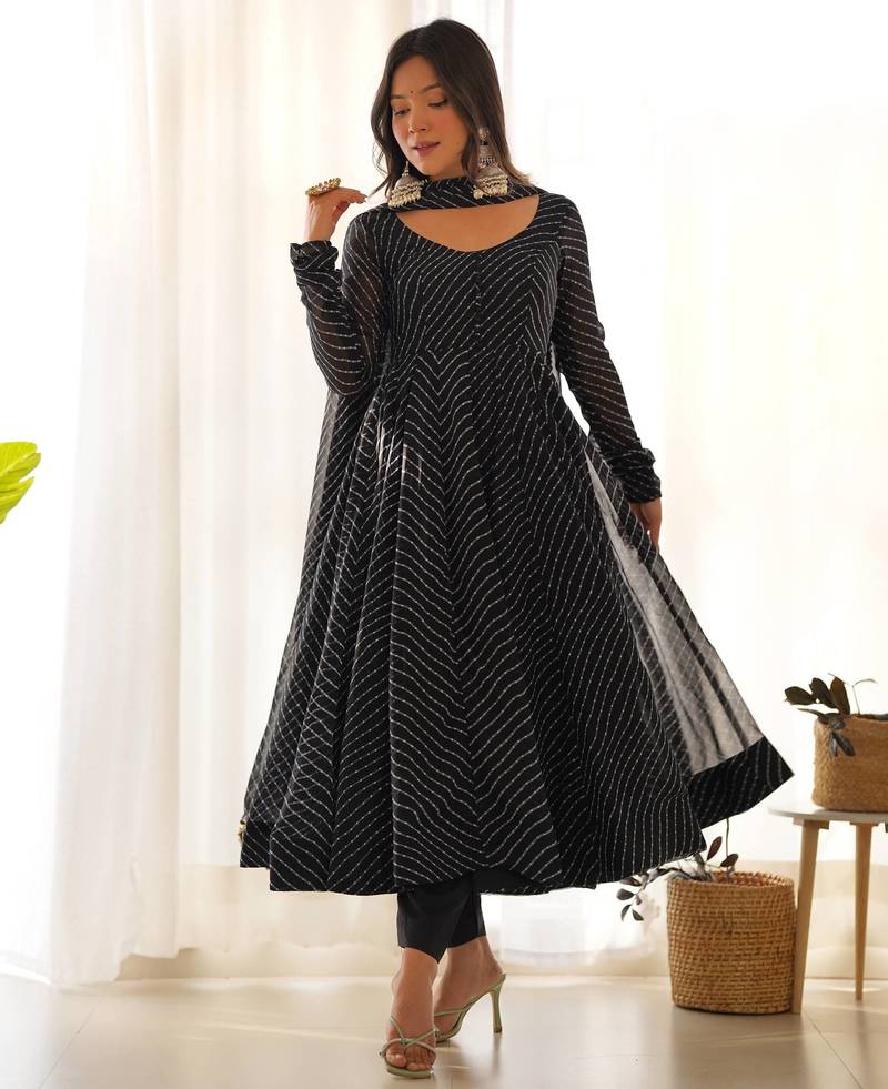 Black elegant anarkali set in heavy pure fox georgette with laheriya print & fancy neck potli button