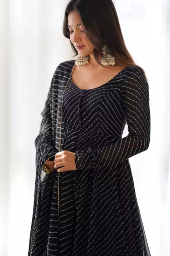 Black elegant anarkali set in heavy pure fox georgette with laheriya print & fancy neck potli button