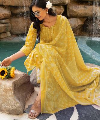 Women's mustard floral print pure cotton straight fit kurta set with bottom and dupatta (3-piece set) 2