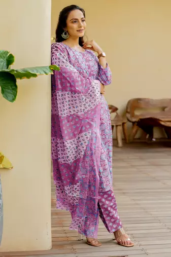 Women's magenta & turquoise floral print pure cotton straight fit kurta set with bottom and dupatta (3-piece set)