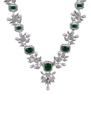 Statement green ad necklace set 3